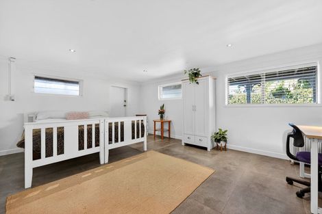 Photo of property in 2/41 Hastings Road, Mairangi Bay, Auckland, 0630
