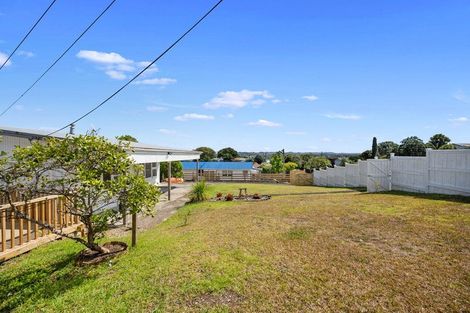 Photo of property in 31 Karaka Street, Helensville, 0800