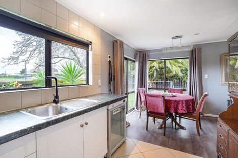 Photo of property in 11 Rata Street, Tokomaru, Palmerston North, 4474