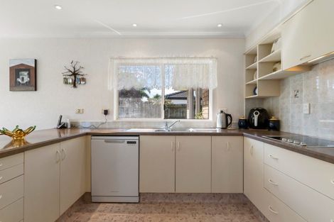 Photo of property in 67 Gravatt Road, Papamoa Beach, Papamoa, 3118