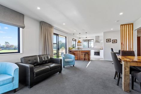 Photo of property in 33 Seadown Crescent, Amberley, 7410