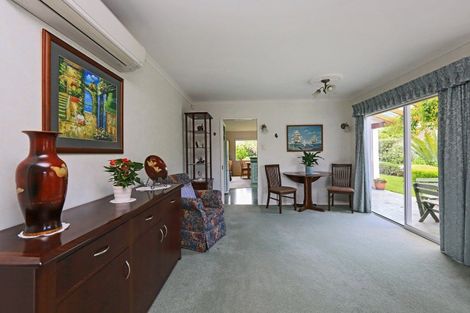 Photo of property in 9 Malbec Way, Greenmeadows, Napier, 4112