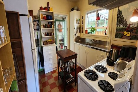 Photo of property in 11 Boyd Avenue, Mangere Bridge, Auckland, 2022
