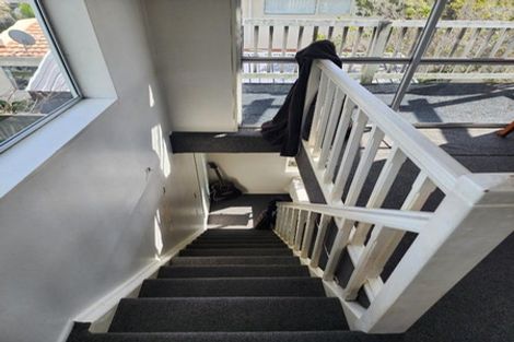 Photo of property in 12 Pitcairn Street, Oakura, 4314