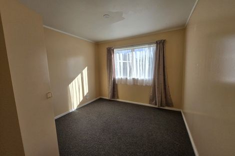 Photo of property in 241 Great North Road, Henderson, Auckland, 0612