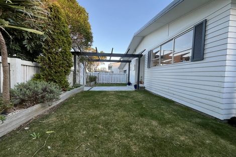 Photo of property in 22 Rossport Street, Johnsonville, Wellington, 6037