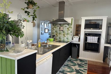 Photo of property in 220 Great South Road, Huntly, 3700