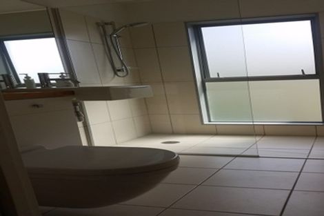 Photo of property in 3/16 Oriental Terrace, Oriental Bay, Wellington, 6011