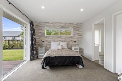 Photo of property in 28 Parklea Avenue, Halswell, Christchurch, 8025