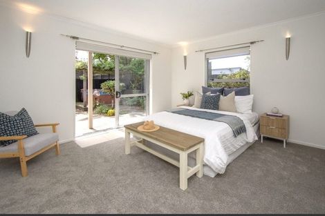 Photo of property in 2/11 Mclellan Place, Ilam, Christchurch, 8041