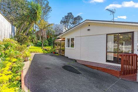 Photo of property in 1/11a Agincourt Street, Glenfield, Auckland, 0629