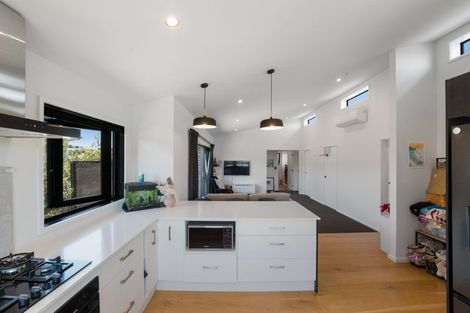 Photo of property in 15 Sandy Place, Waihi Beach, 3611