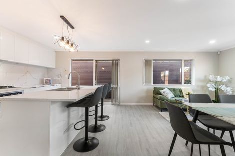 Photo of property in 24 Goh Place, Manurewa, Auckland, 2105