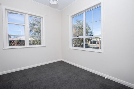 Photo of property in 76 Williams Street, Cambridge, 3434