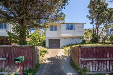 Photo of property in 61 Davidson Crescent, Tawa, Wellington, 5028