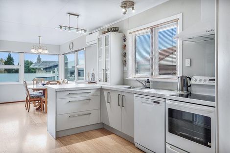 Photo of property in 27 Mooney Street, Nawton, Hamilton, 3200