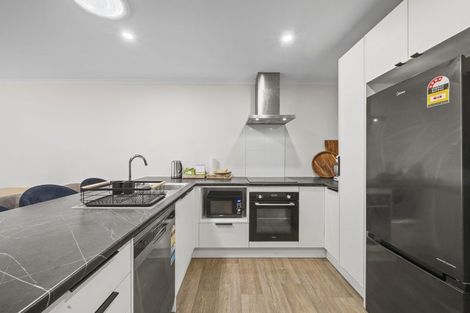 Photo of property in 2/72 Alabaster Drive, Papatoetoe, Auckland, 2025