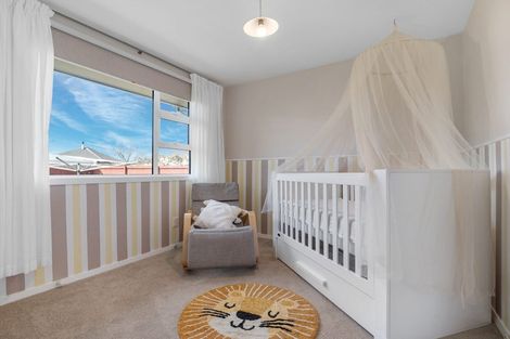 Photo of property in 88 Farquhars Road, Redwood, Christchurch, 8051