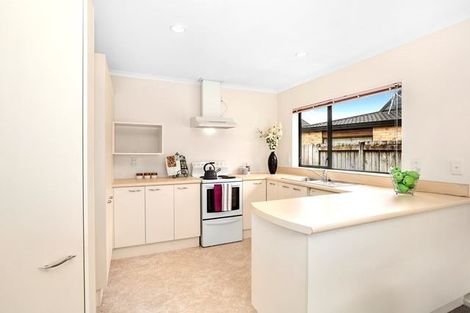 Photo of property in Redwood Village, 45/42 Main Road, Tawa, Wellington, 5028