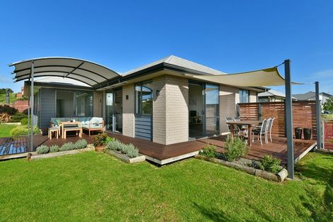 Photo of property in 25 Discovery Drive, Gulf Harbour, Whangaparaoa, 0930