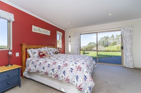 Photo of property in 33 Nikau Heights, Lansdowne, Masterton, 5810