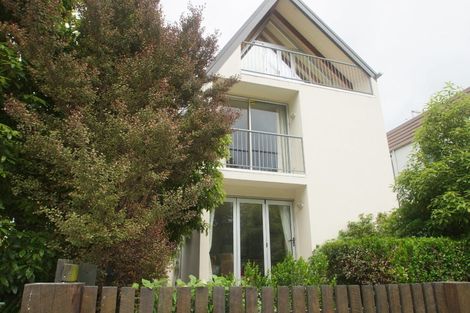 Photo of property in 6/32 Cranmer Square, Christchurch Central, Christchurch, 8013