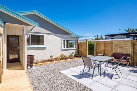 Photo of property in 16 Wharemauku Road, Raumati Beach, Paraparaumu, 5032