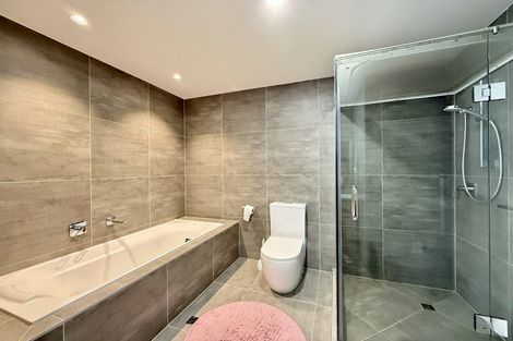 Photo of property in 15 Kea Road, Silverdale, 0932