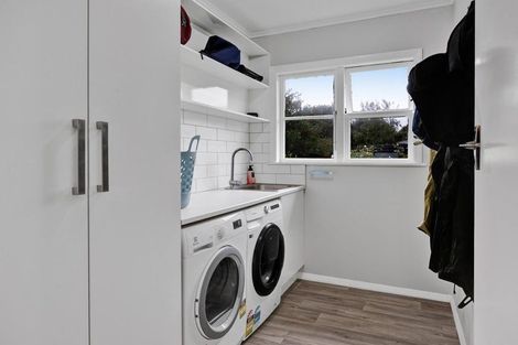 Photo of property in 41 Camberwell Road, Hawera, 4610