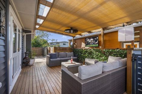 Photo of property in 3b Stirling Grove, Greerton, Tauranga, 3112