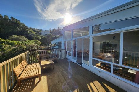 Photo of property in 70 Homebush Road, Khandallah, Wellington, 6035