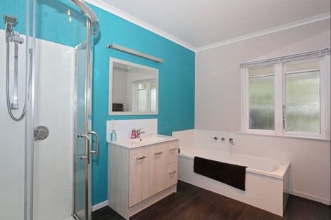 Photo of property in 33 Pomona Road West, Makarewa, Invercargill, 9876