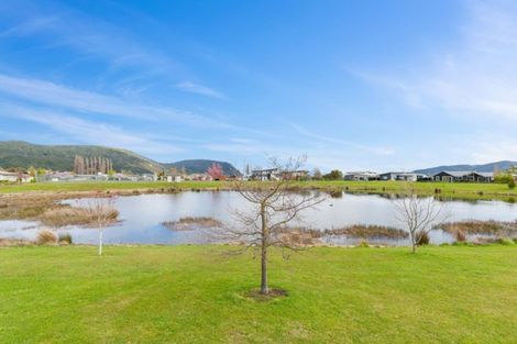 Photo of property in 3 Pukeko Way, Kinloch, Taupo, 3377