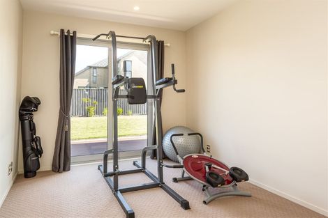 Photo of property in 64 Westpark Drive, Burnside, Christchurch, 8053