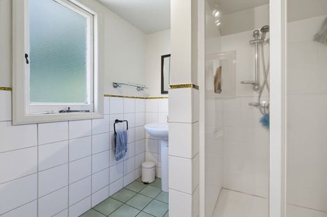 Photo of property in 1a West End Road, Ohope, 3121