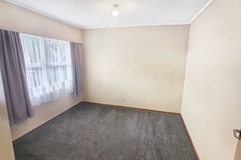 Photo of property in 50 Mcfadzean Drive, Blockhouse Bay, Auckland, 0600