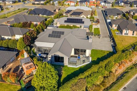 Photo of property in 7 Shillingford Boulevard, Rolleston, 7615