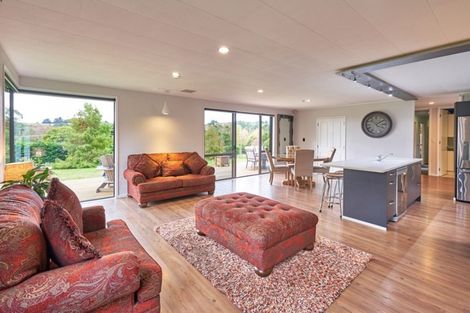 Photo of property in 25 Whisky Way, Aokautere, Palmerston North, 4471