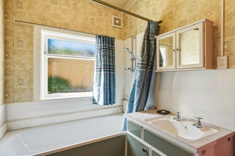 Photo of property in 9 Meridian Street, Port Chalmers, 9023