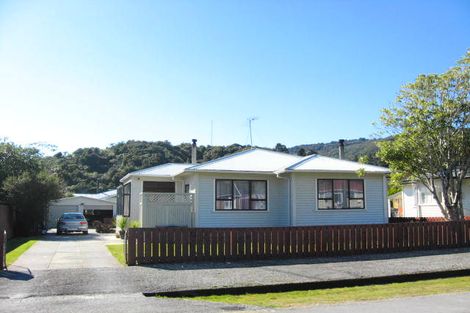 Photo of property in 9 Eva Street, Greymouth, 7805