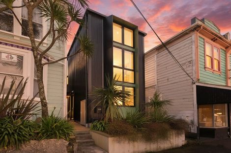 Photo of property in 108 Aro Street, Aro Valley, Wellington, 6021