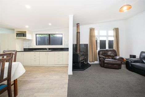 Photo of property in 140 Broadway, Marton, 4710