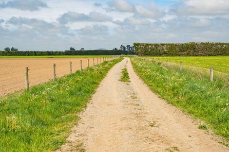 Photo of property in 609 Woodstock Road, Burnt Hill, Oxford, 7495