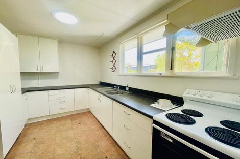 Photo of property in 28 Pembroke Street, Papatoetoe, Auckland, 2025