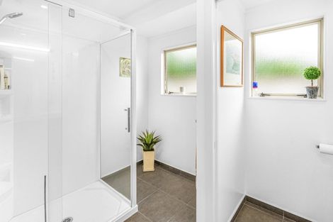 Photo of property in 4 Hereford Place, Grandview Heights, Hamilton, 3200