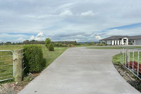 Photo of property in 60 Turangi Road, Motunui, Waitara, 4383