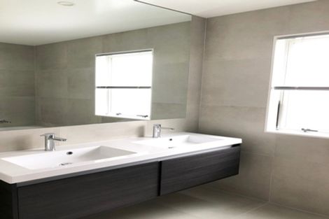 Photo of property in 38 Whimbrel Road, Flat Bush, Auckland, 2019