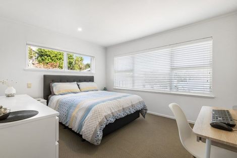 Photo of property in 80 Glencoe Road, Browns Bay, Auckland, 0630