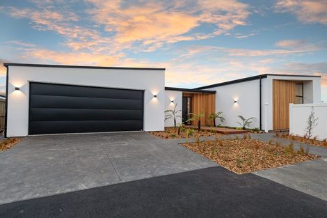 Photo of property in 18 Timara Crescent, Marshland, Christchurch, 8083