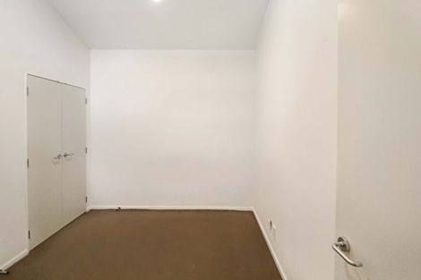 Photo of property in Terrace Heights Apartments, 2/163p The Terrace, Wellington Central, Wellington, 6011